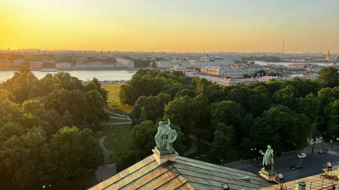 река, небо, деревья, дома