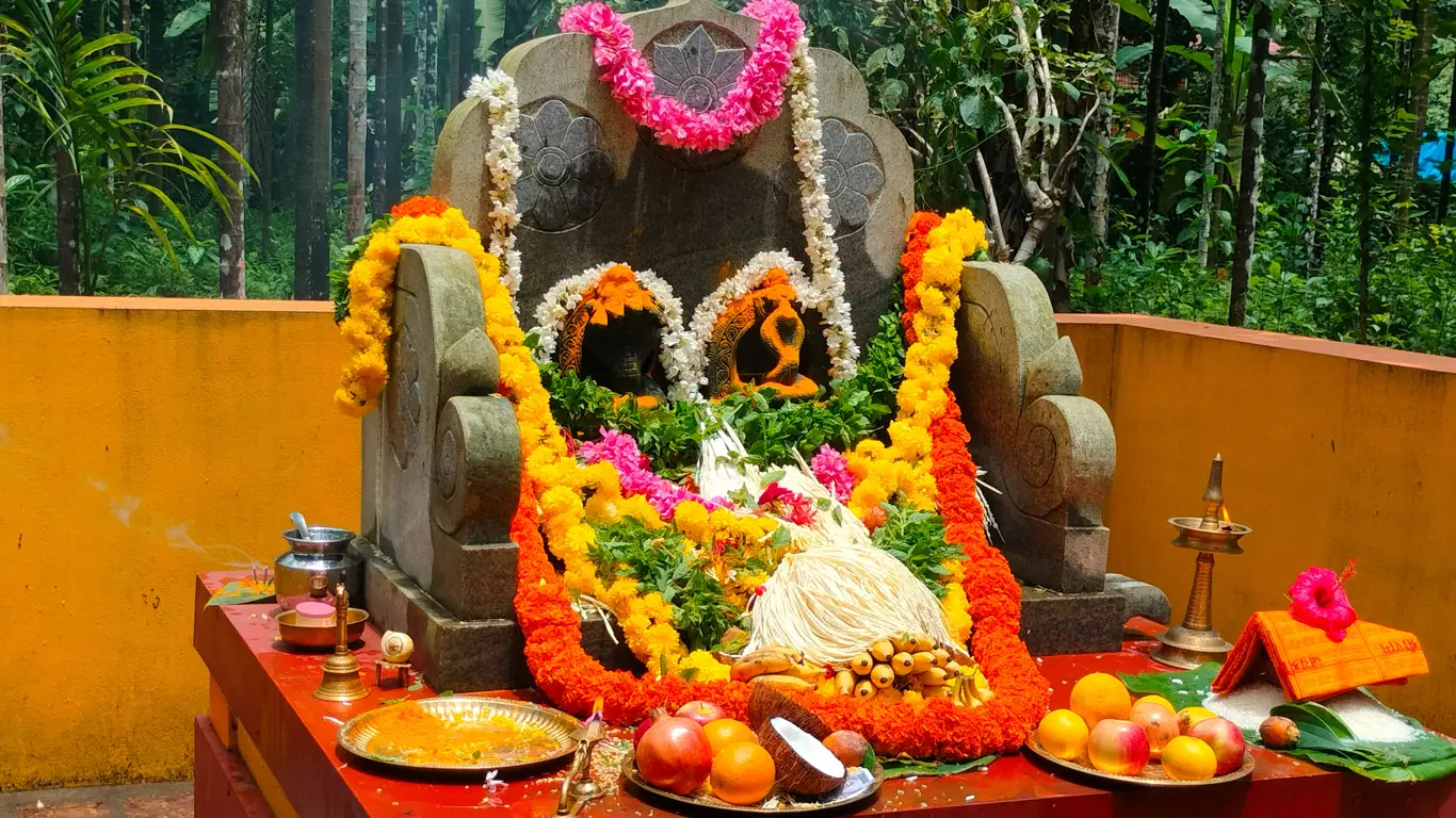 стол, цветы, еда, тарелки, памятник