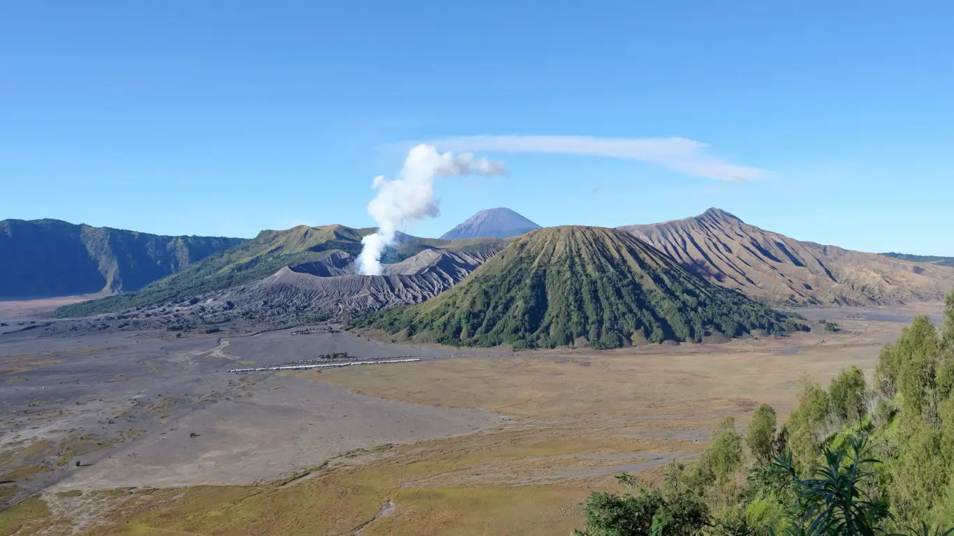 вулканы, небо, земля
