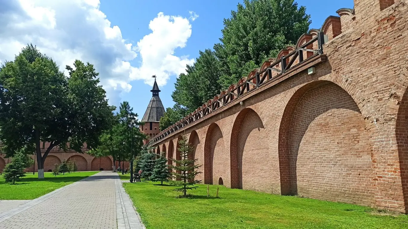 кремль, стена, деревья, башня