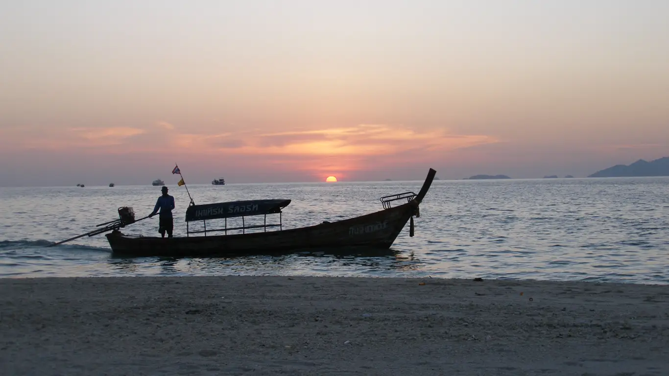 море, лодка, рыбак, закат